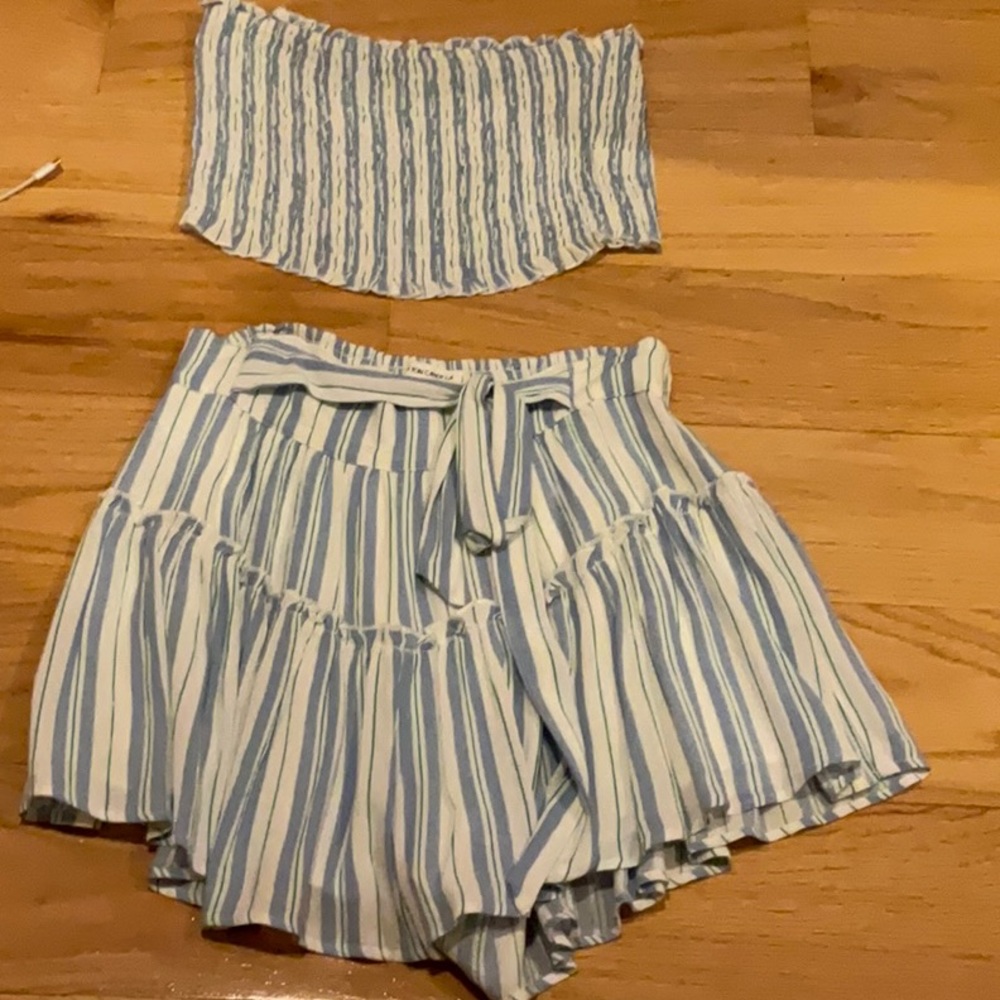 Cotton Candy 2 piece romper size small